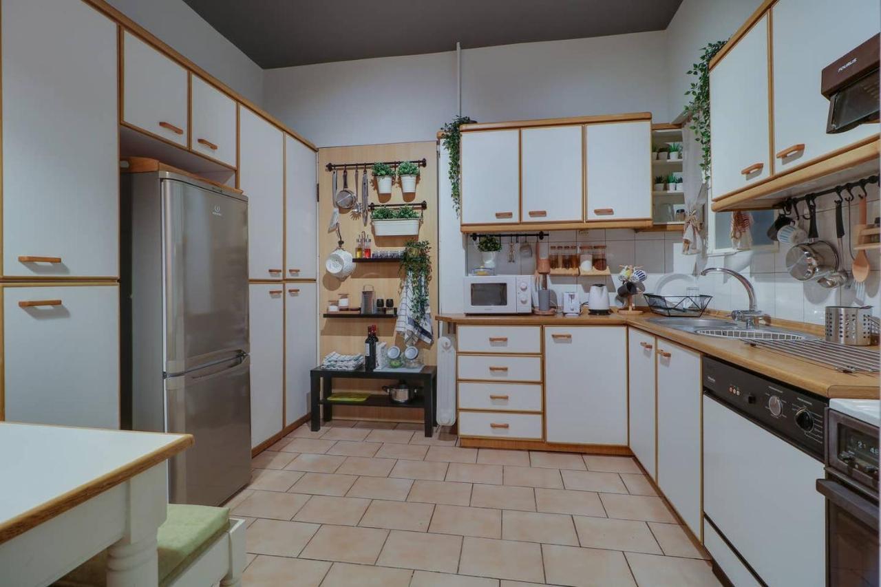 Victoria 5Star / 5Br Bigapt / Sauna / 2Min To Metro Афины Экстерьер фото